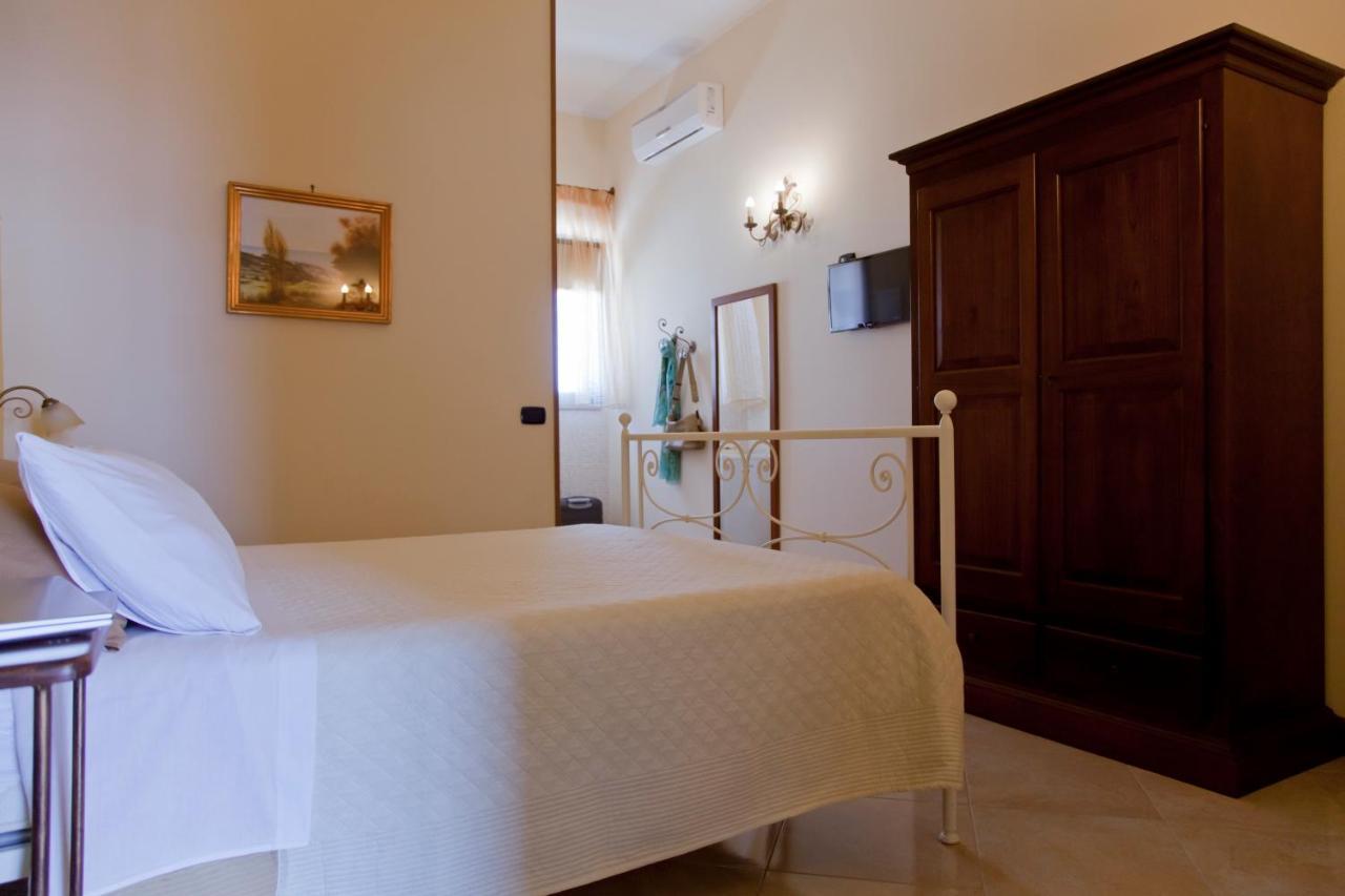 Kalinifta Residence Carpignano Salentino Exterior photo