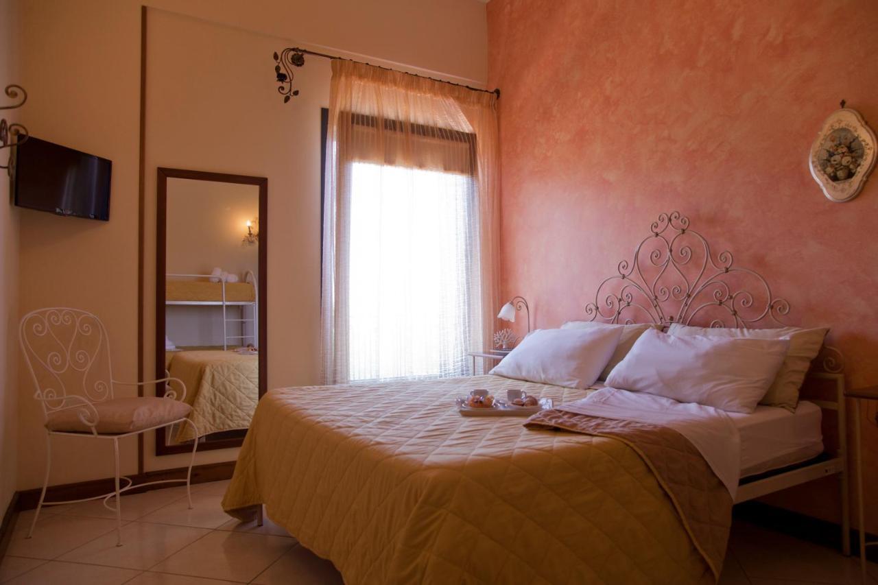 Kalinifta Residence Carpignano Salentino Exterior photo