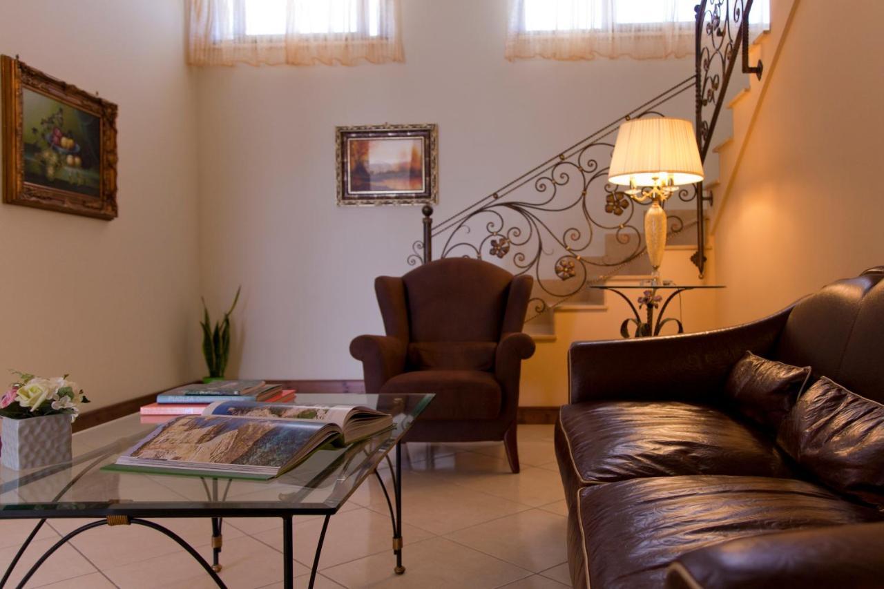 Kalinifta Residence Carpignano Salentino Exterior photo